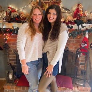 Meet your Posher, Carly